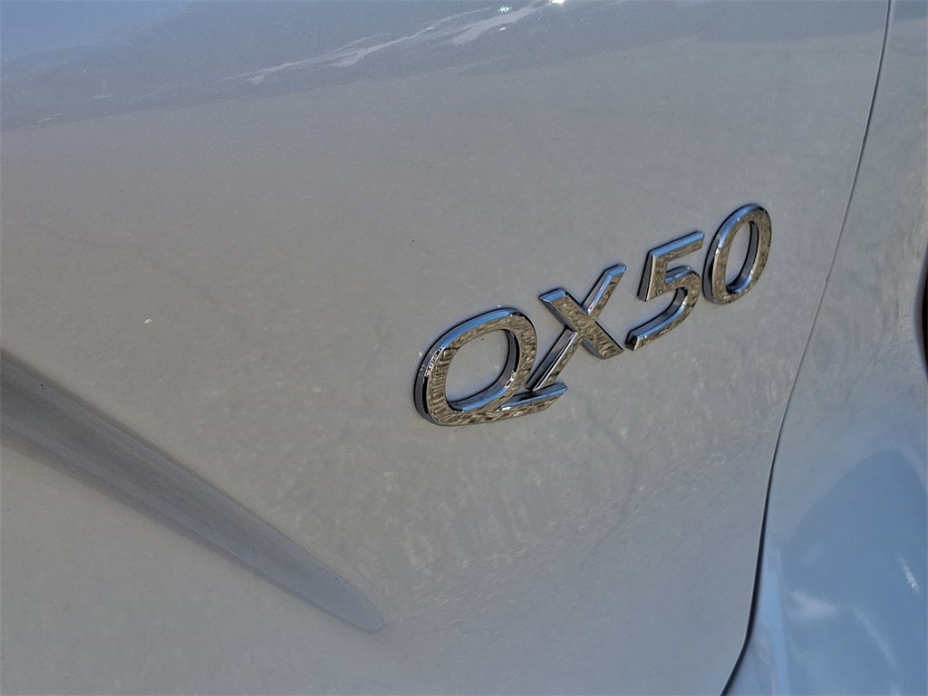 2025 INFINITI QX50 LUXE AWD
