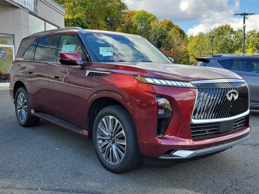 2025 INFINITI QX80 Sensory 4WD