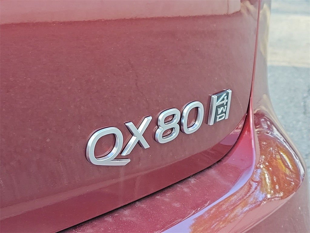 2025 INFINITI QX80 Sensory 4WD