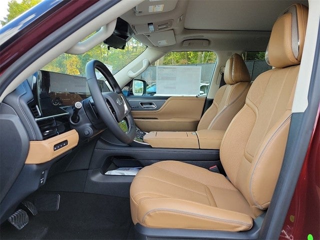 2025 INFINITI QX80 Sensory 4WD