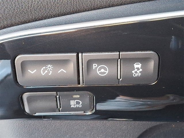 2019 Toyota Prius LE AWD-e